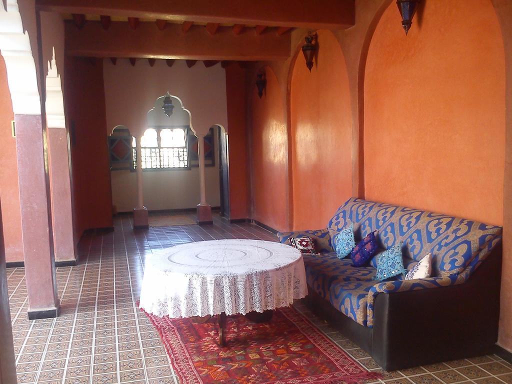Kasbah Itrane Bed & Breakfast Tamnougalt Exterior foto