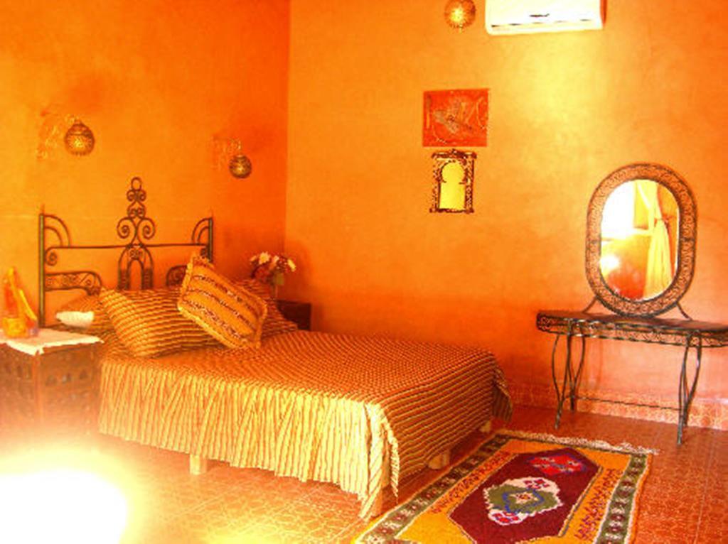Kasbah Itrane Bed & Breakfast Tamnougalt Exterior foto