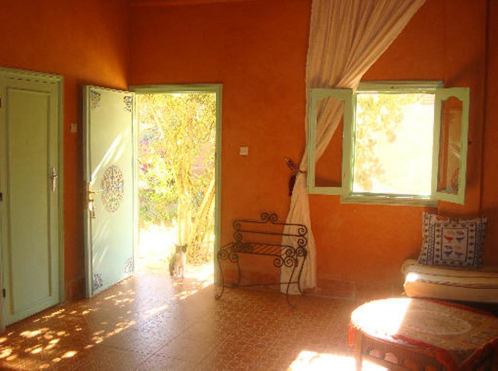 Kasbah Itrane Bed & Breakfast Tamnougalt Exterior foto